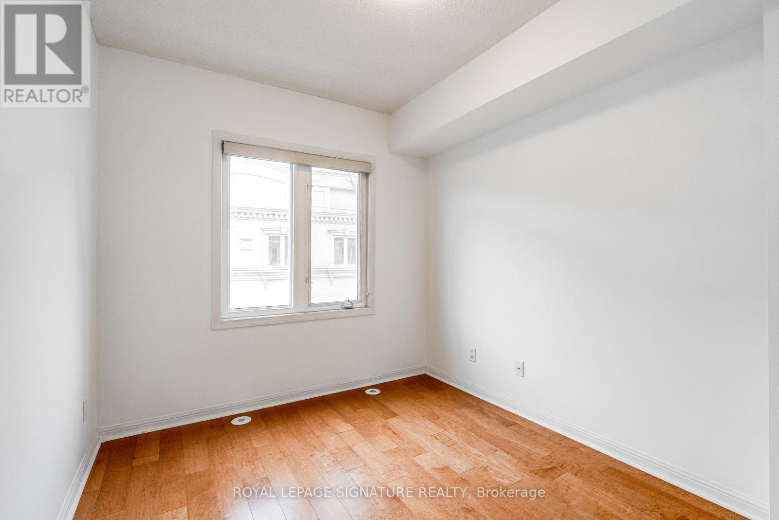 Th21 - 68 Carr Street, Toronto, Ontario  M5T 1B7 - Photo 7 - C12901276