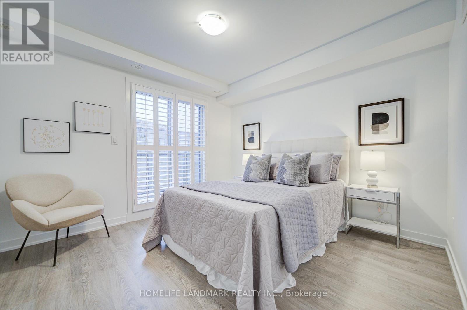 46 Hooyo Terrace, Toronto, Ontario  M6A 0E2 - Photo 36 - C12903518