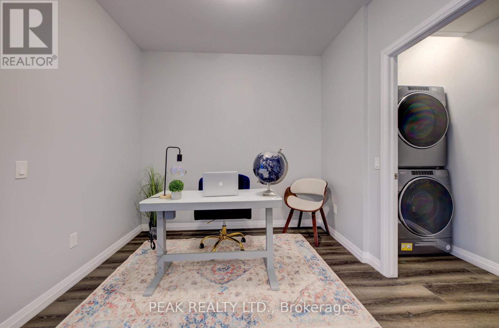 201 - 60 Charles E, Kitchener, Ontario N2G 0C9 - Photo 11 - X12896596