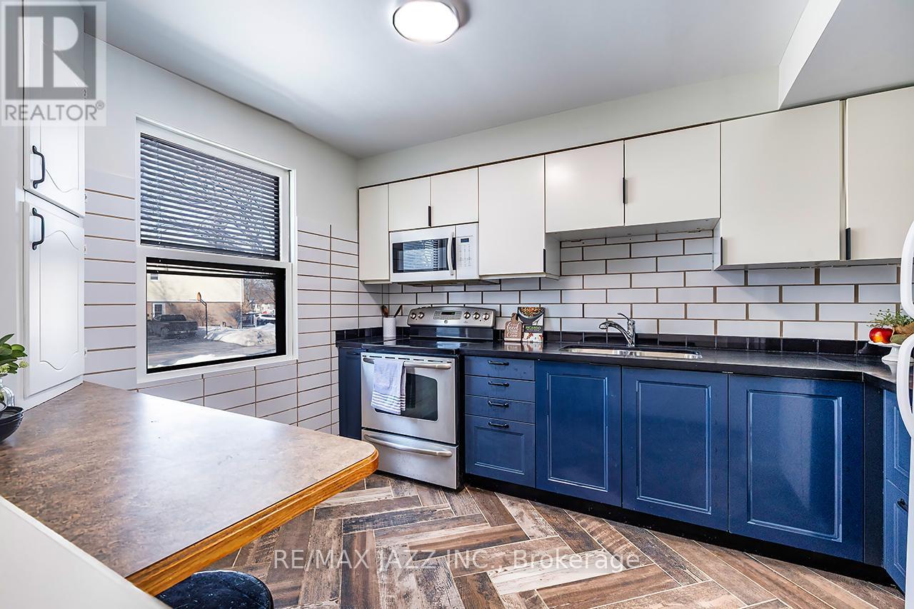 865 Derry Court, Oshawa (Vanier), Ontario  L1J 6X8 - Photo 7 - E12906146