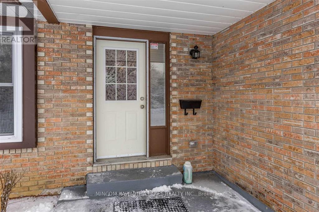 899 Ashdale Crescent W, Peterborough, Ontario  K9H 7H6 - Photo 10 - X12906112