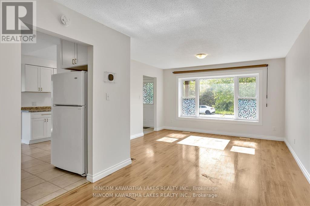 899 Ashdale Crescent W, Peterborough, Ontario  K9H 7H6 - Photo 13 - X12906112