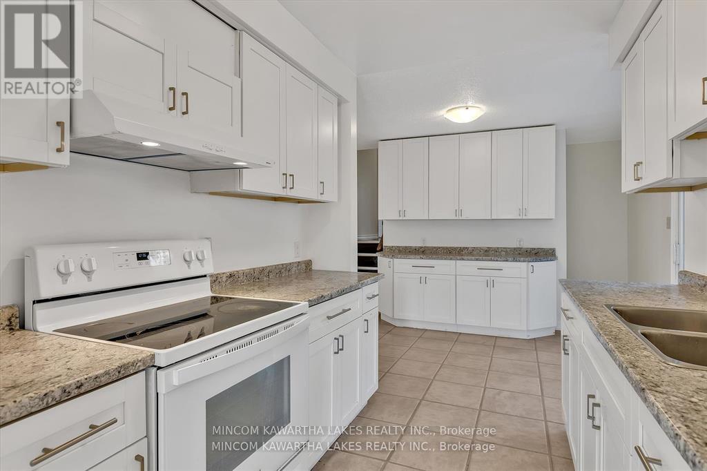 899 Ashdale Crescent W, Peterborough, Ontario  K9H 7H6 - Photo 20 - X12906112