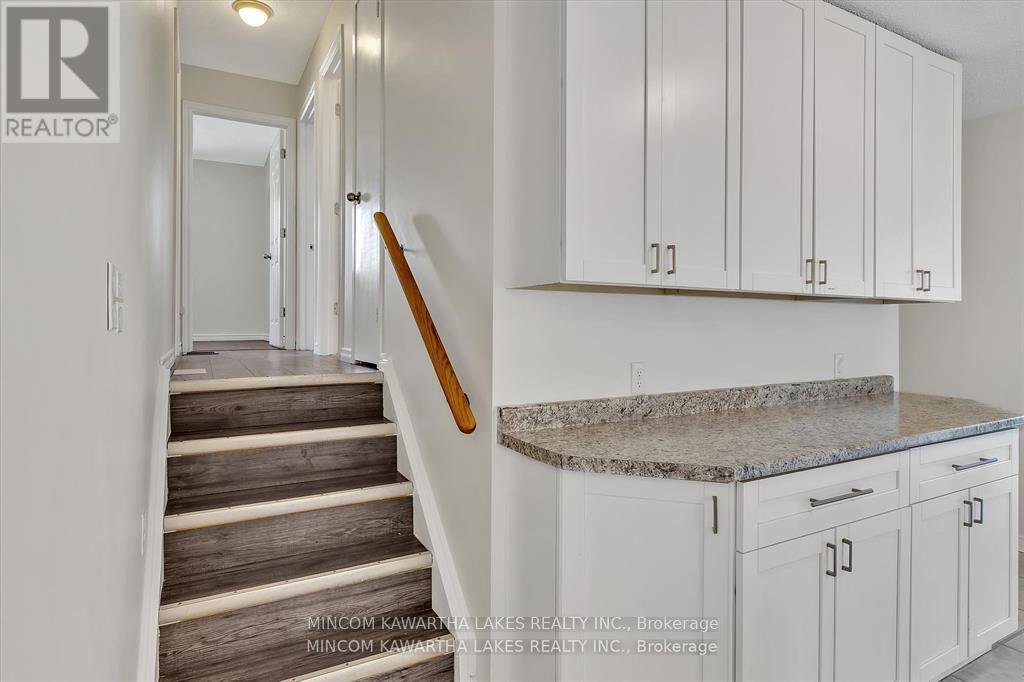 899 Ashdale Crescent W, Peterborough, Ontario  K9H 7H6 - Photo 23 - X12906112