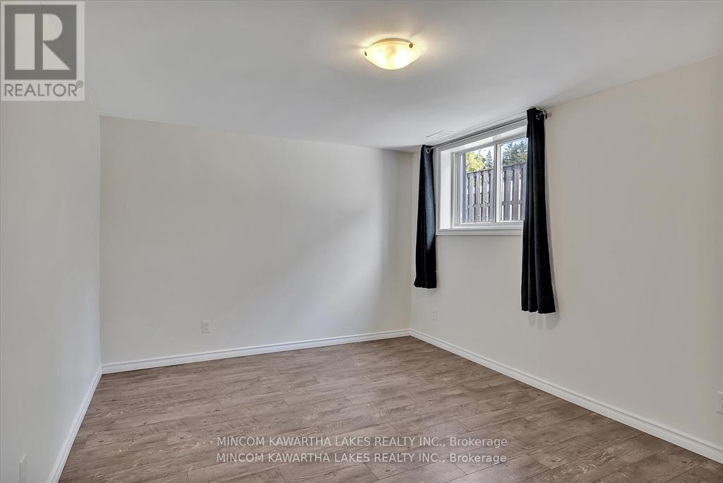 899 Ashdale Crescent W, Peterborough, Ontario  K9H 7H6 - Photo 32 - X12906112