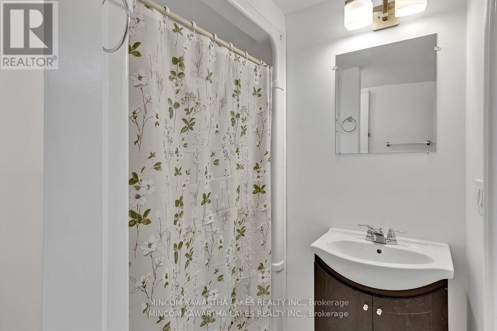 899 Ashdale Crescent W, Peterborough, Ontario  K9H 7H6 - Photo 37 - X12906112