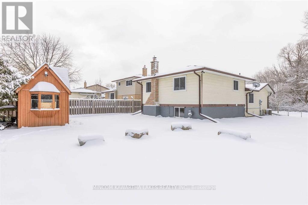 899 Ashdale Crescent W, Peterborough, Ontario  K9H 7H6 - Photo 5 - X12906112