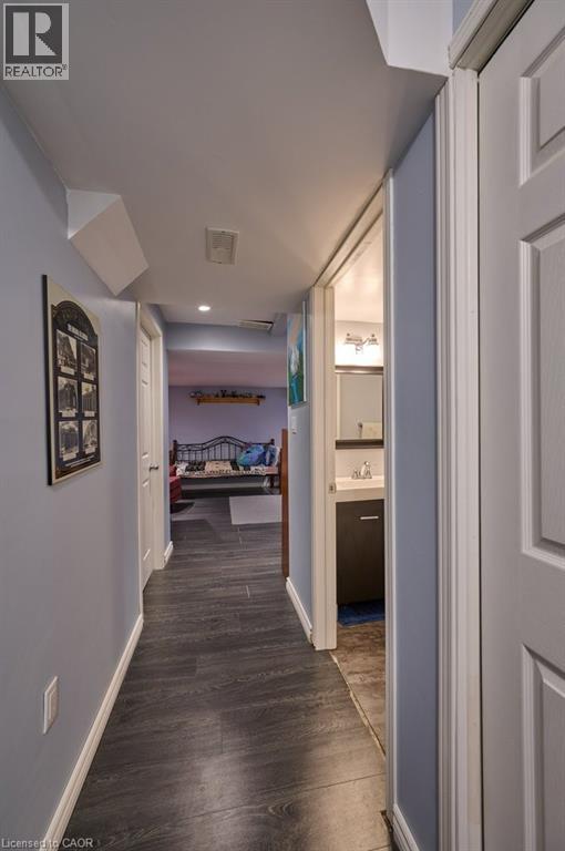 208 Sienna Crescent, Kitchener, Ontario  N2R 1T4 - Photo 24 - 40813749