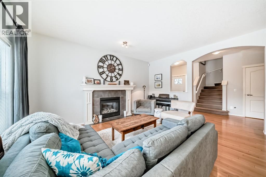 936 Copperfield Boulevard Se, Calgary, Alberta  T2Z 4W7 - Photo 5 - A2283411