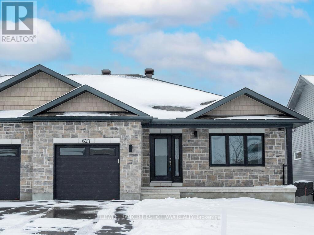 627 BRACEWELL STREET, Mississippi Mills, Ontario