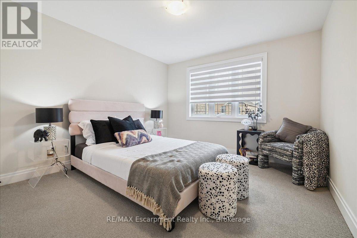 20 Granite Ridge Trail, Hamilton, Ontario  L8B 1Y4 - Photo 31 - X12906110