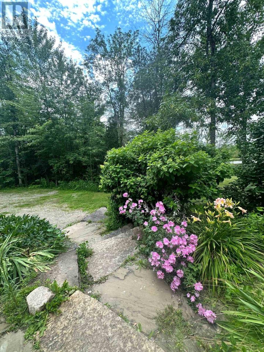 393 & 399 Gold Creek Road, Drummond/north Elmsley, Ontario  K0G 1K0 - Photo 35 - X12905290