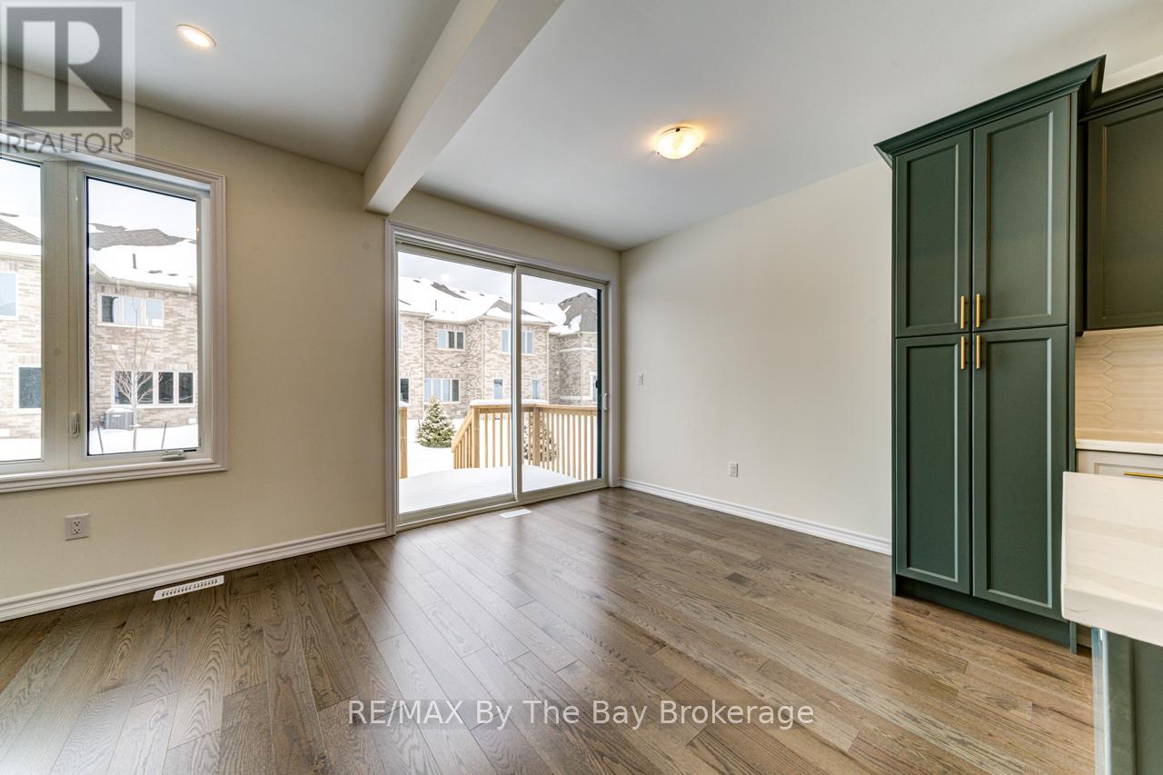 17 Sun Valley Avenue, Wasaga Beach, Ontario  L9Z 0N6 - Photo 14 - S12906188