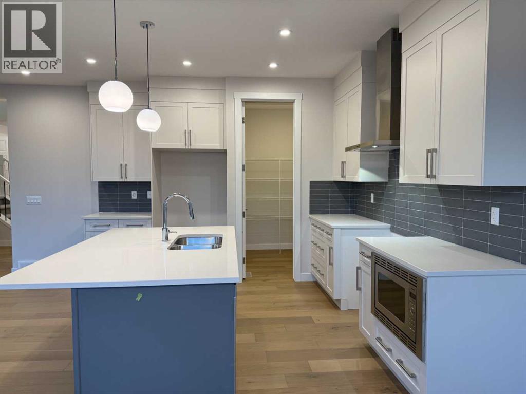 51 Sunrise Heath, Cochrane, Alberta  T4C 3C5 - Photo 14 - A2256885