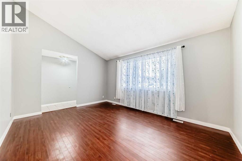 130 Pinemeadow Road NE, Calgary, Alberta  T1Y 4N9 - Photo 3 - A2290921