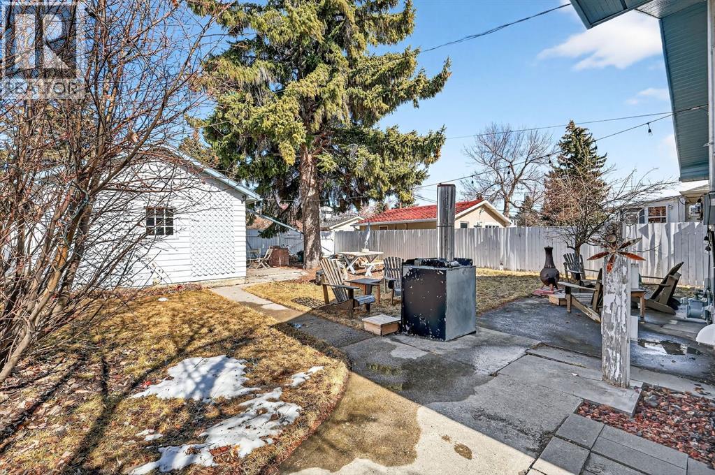 3707 Glenbrook Drive SW, Calgary, Alberta  T3E 4L8 - Photo 30 - A2293969