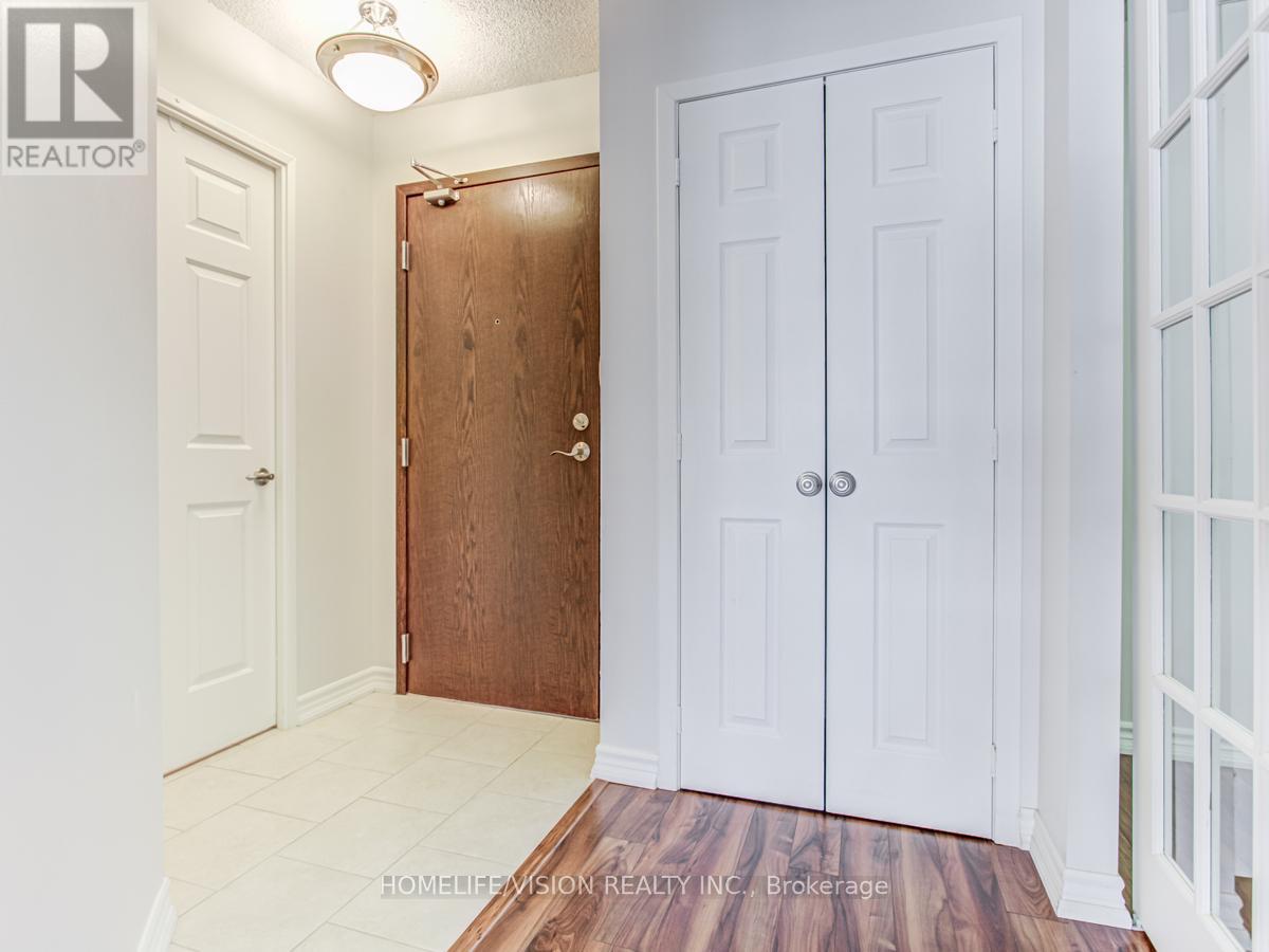 2316 - 30 Greenfield Avenue, Toronto, Ontario  M2N 6N3 - Photo 2 - C12906140