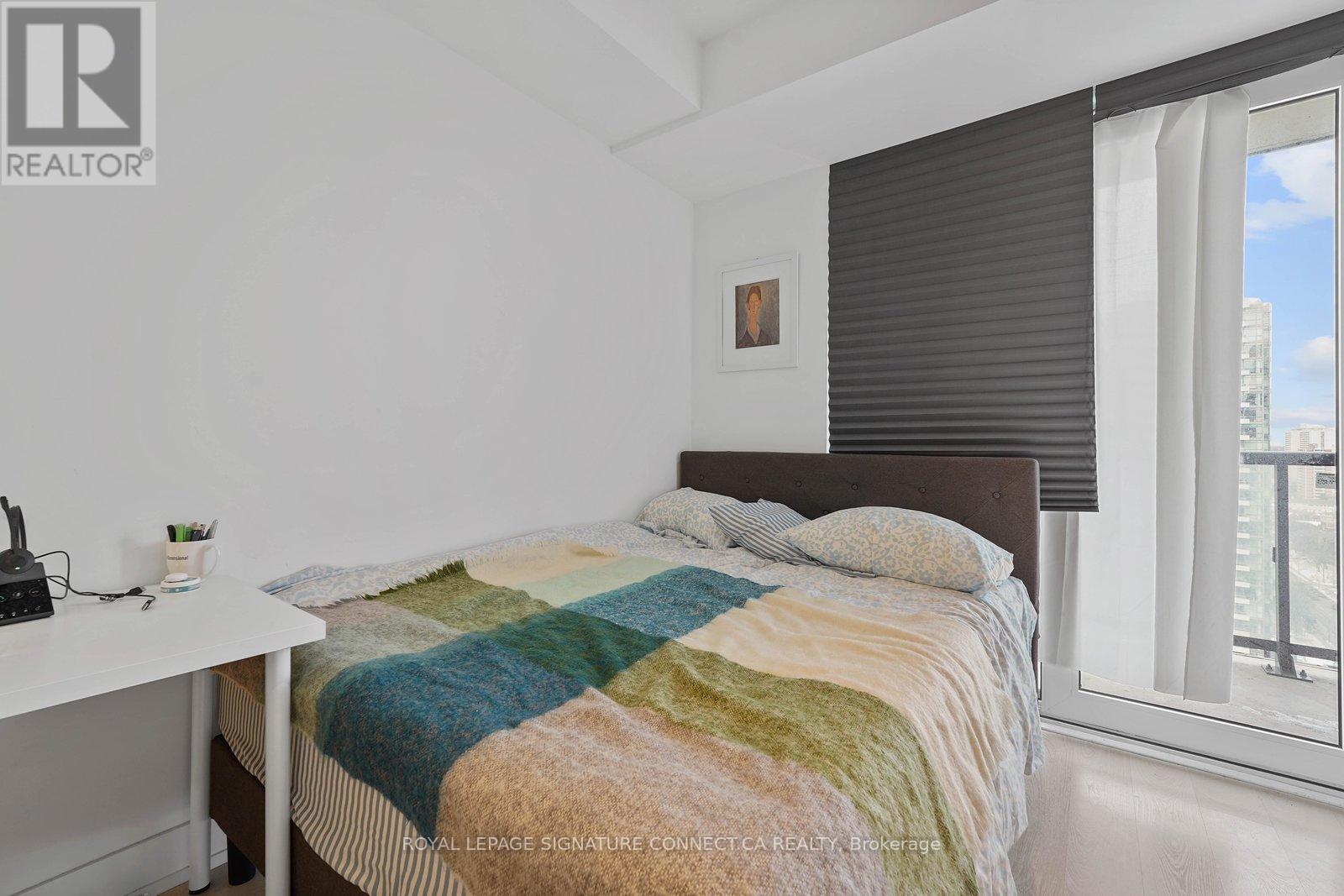 2306 - 308 Jarvis Street, Toronto, Ontario  M5A 2P2 - Photo 5 - C12906162