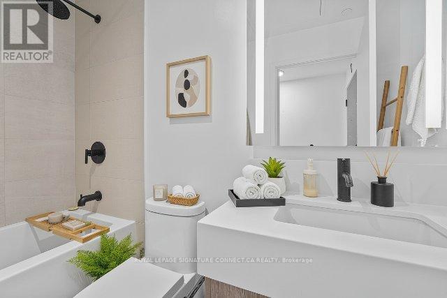 2306 - 308 Jarvis Street, Toronto, Ontario  M5A 2P2 - Photo 8 - C12906162