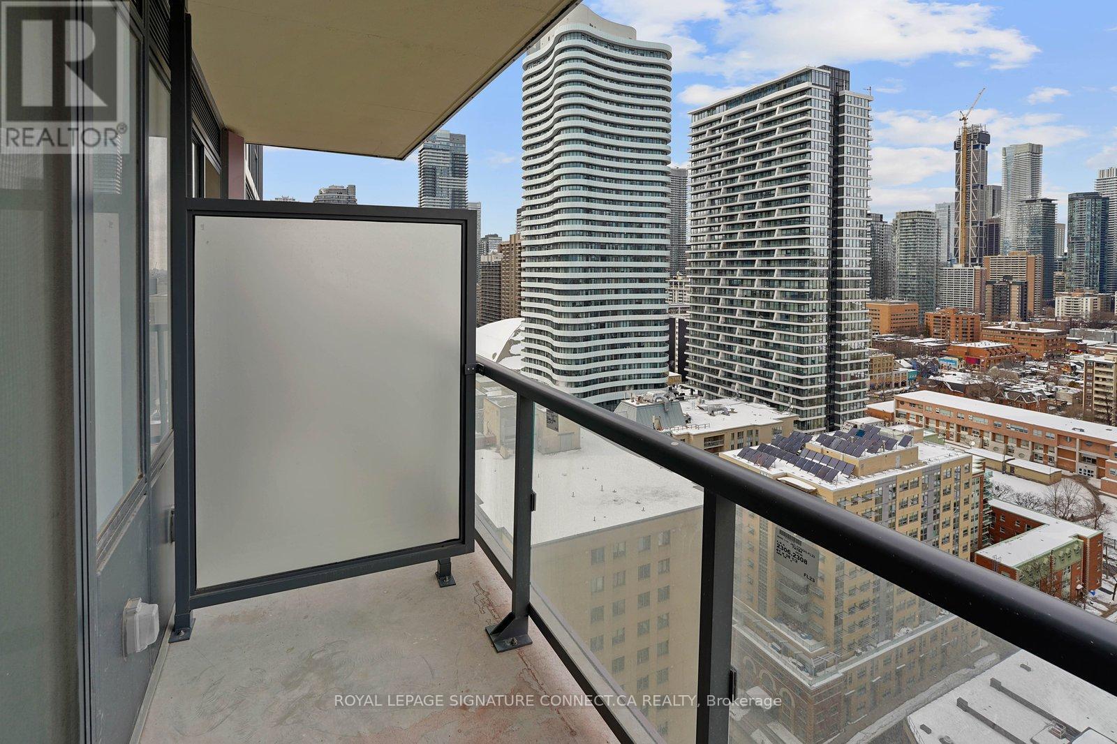 2306 - 308 Jarvis Street, Toronto, Ontario  M5A 2P2 - Photo 9 - C12906162