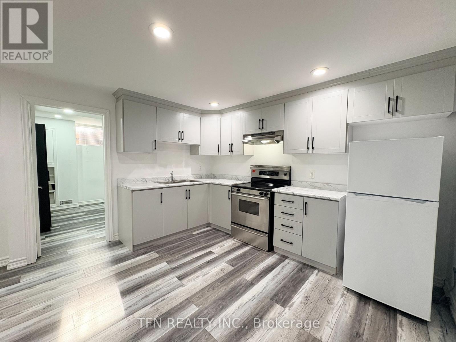 Bsmt - 8 Ravencliff Crescent, Toronto, Ontario M1T 1R8 - Photo 13 - E12906126