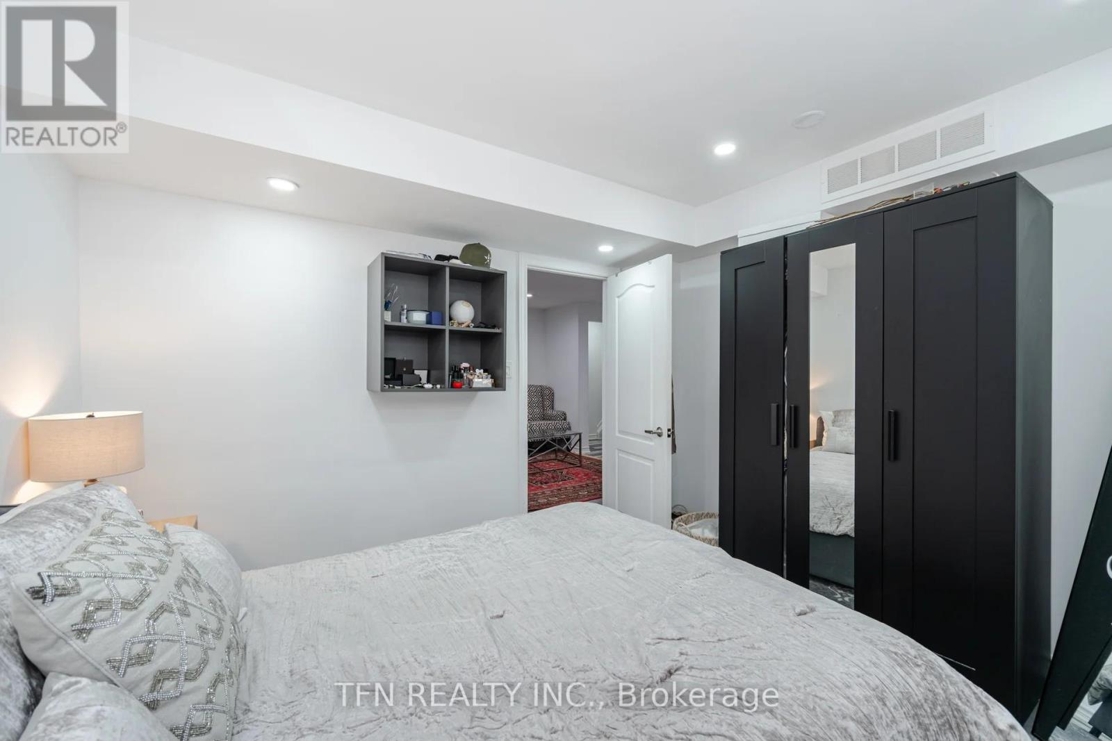 Bsmt - 8 Ravencliff Crescent, Toronto, Ontario M1T 1R8 - Photo 19 - E12906126