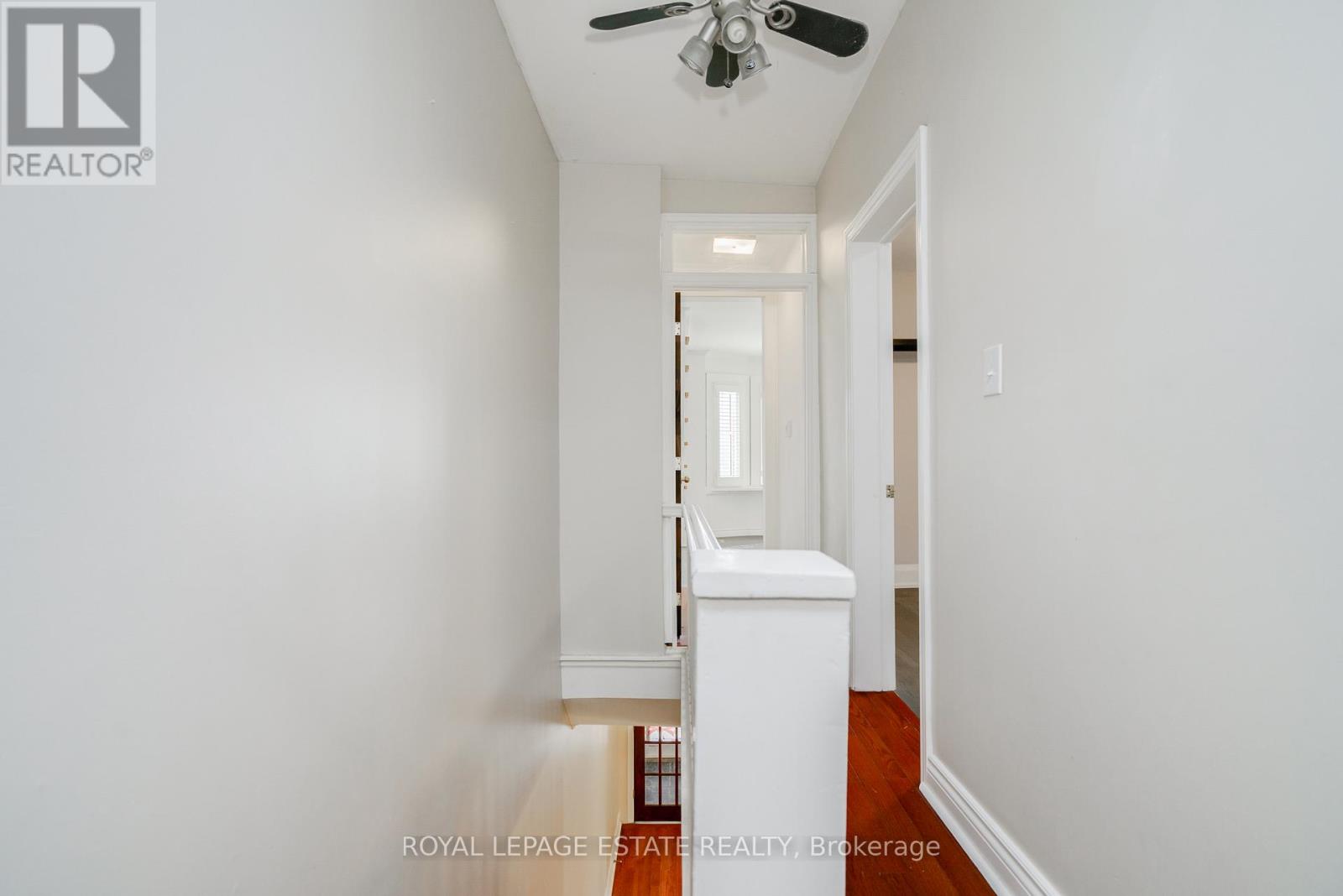 292 Silver Birch Avenue, Toronto, Ontario  M4E 3L5 - Photo 18 - E12906156