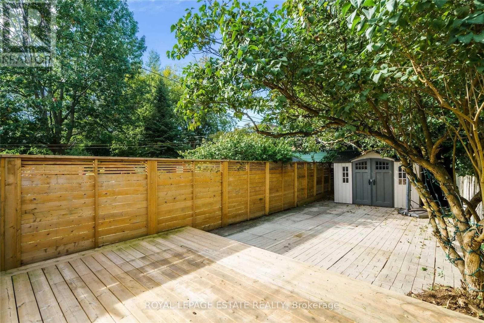 292 Silver Birch Avenue, Toronto, Ontario  M4E 3L5 - Photo 38 - E12906156