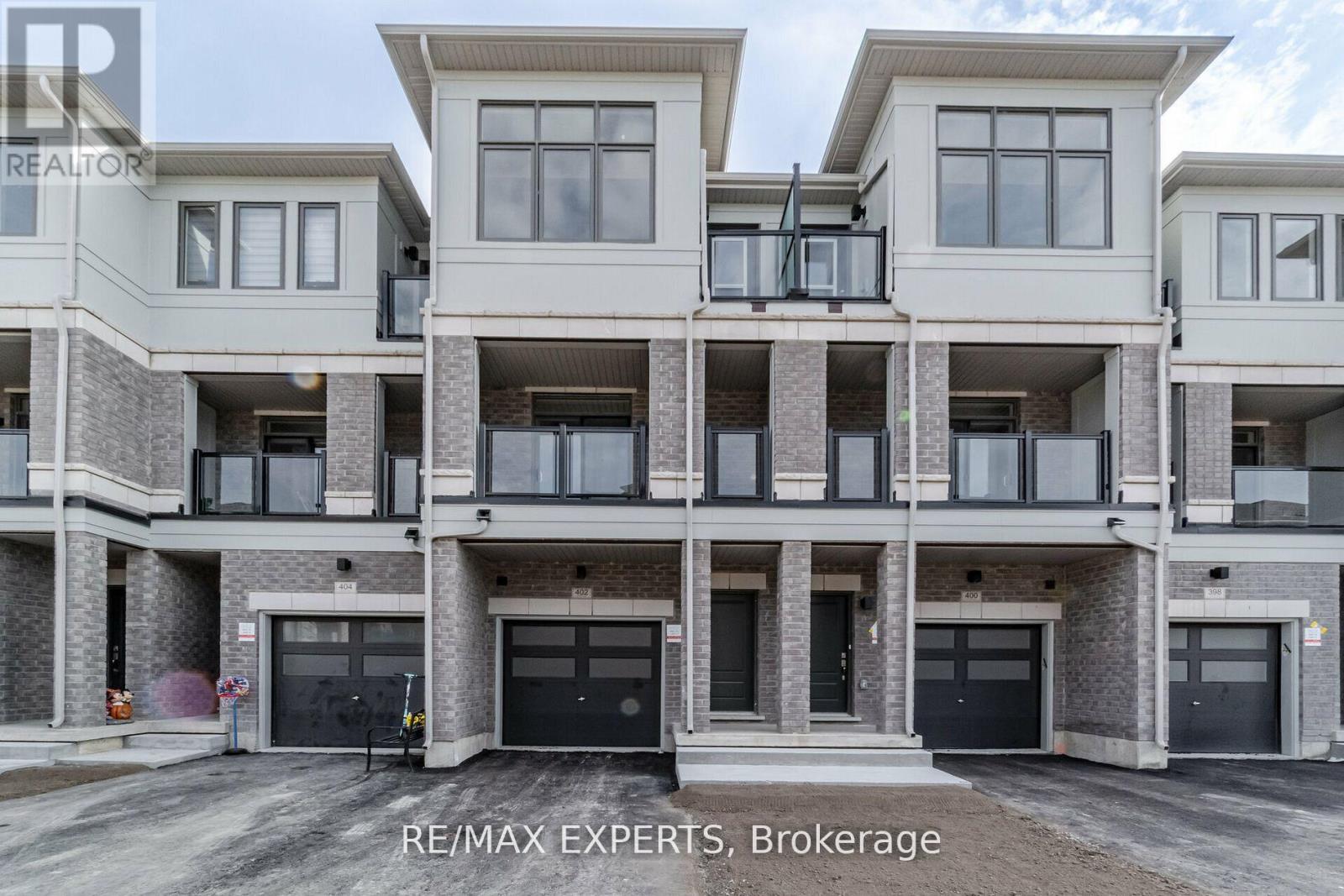 402 OKANAGAN PATH, Oshawa, Ontario