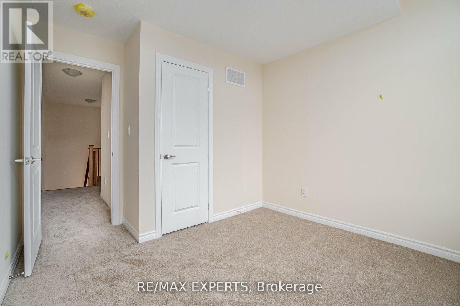 402 Okanagan Path, Oshawa, Ontario  L1H 0B1 - Photo 16 - E12906178