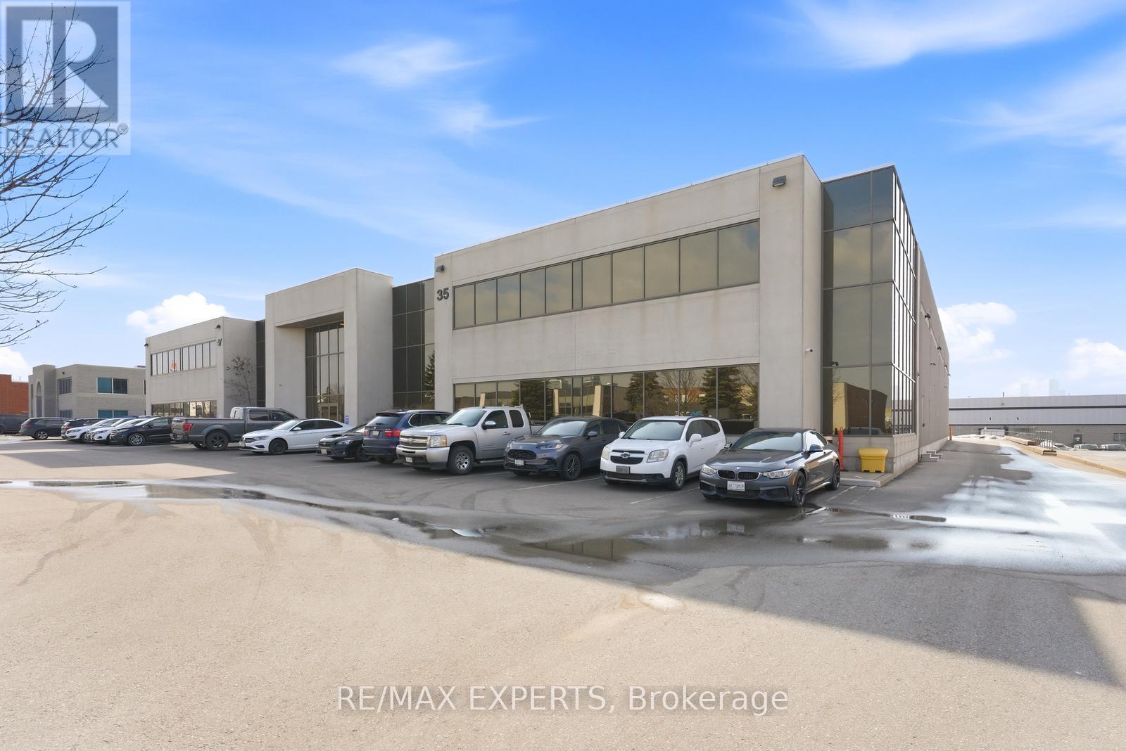 35 ROMINA DRIVE, Vaughan, Ontario