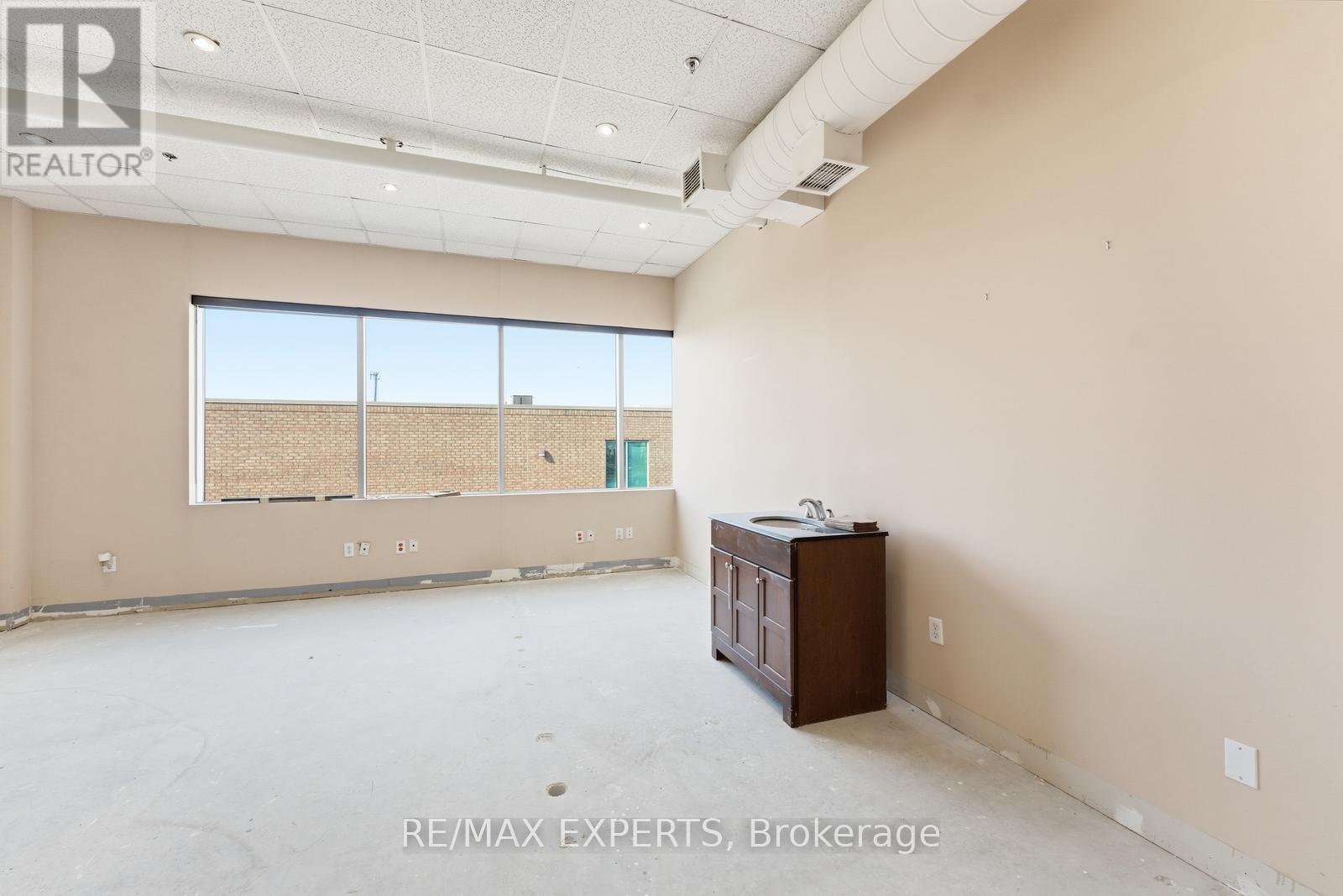 35 Romina Drive, Vaughan, Ontario  L4K 4Z9 - Photo 25 - N12906142