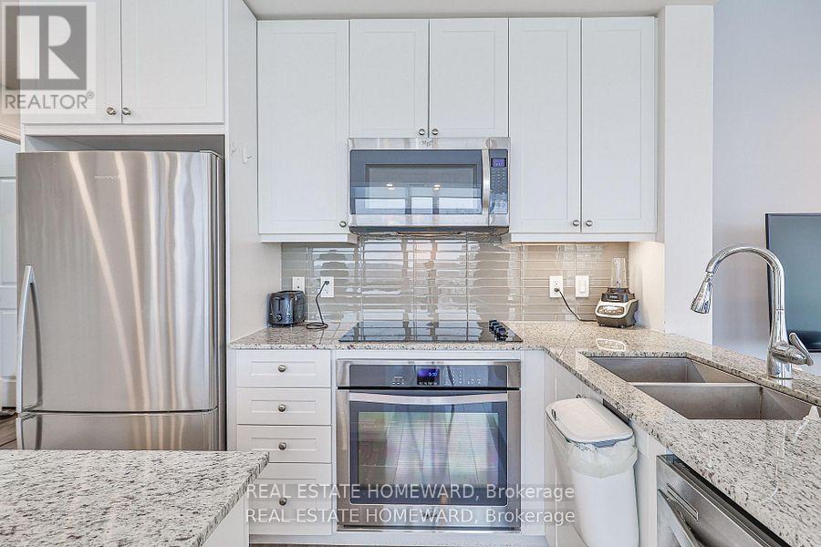 911b - 9600 Yonge Street, Richmond Hill, Ontario  L4C 0X3 - Photo 10 - N12906164