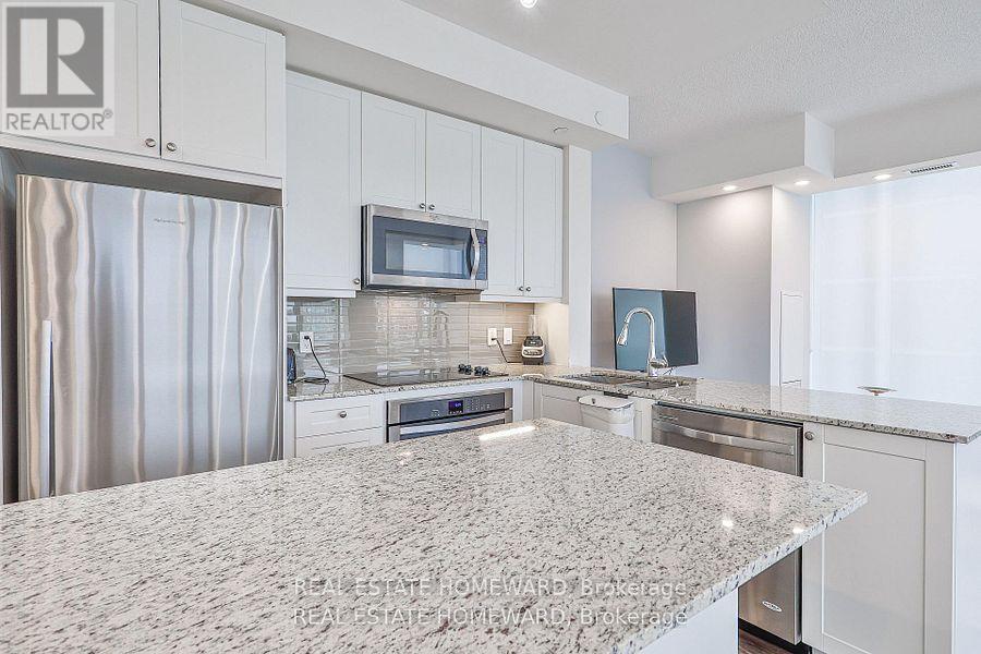 911b - 9600 Yonge Street, Richmond Hill, Ontario  L4C 0X3 - Photo 11 - N12906164