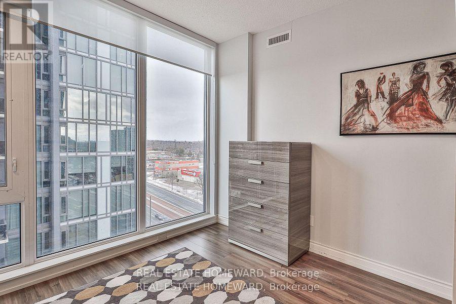 911b - 9600 Yonge Street, Richmond Hill, Ontario  L4C 0X3 - Photo 25 - N12906164