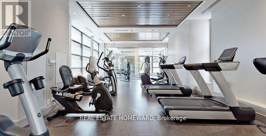 911b - 9600 Yonge Street, Richmond Hill, Ontario  L4C 0X3 - Photo 37 - N12906164