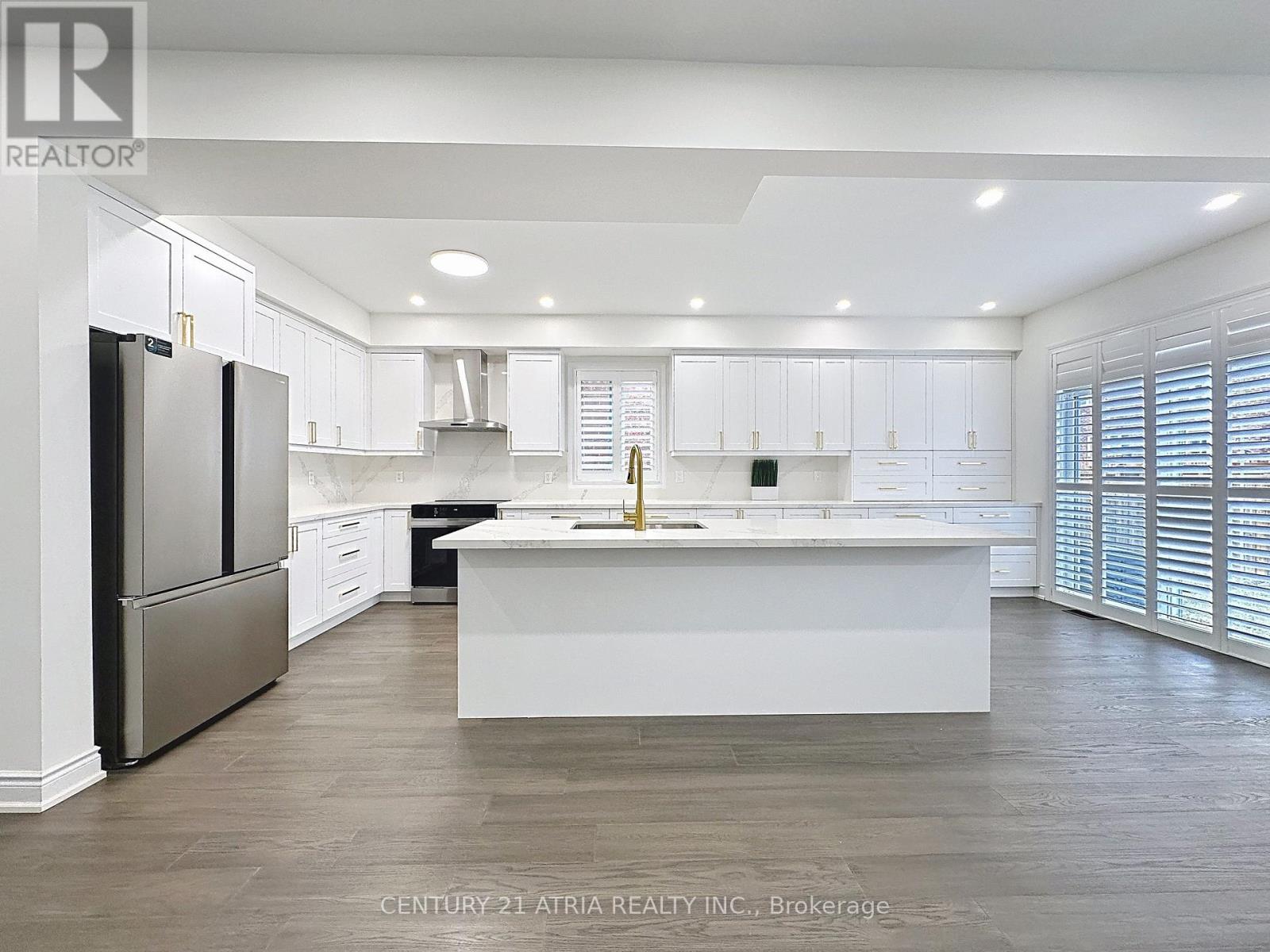 14 Heritage Street, Bradford West Gwillimbury, Ontario  L3Z 0X5 - Photo 11 - N12906172