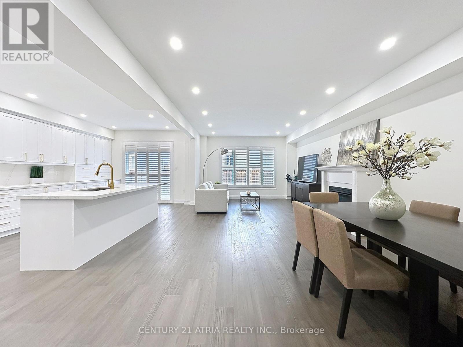 14 Heritage Street, Bradford West Gwillimbury, Ontario  L3Z 0X5 - Photo 14 - N12906172