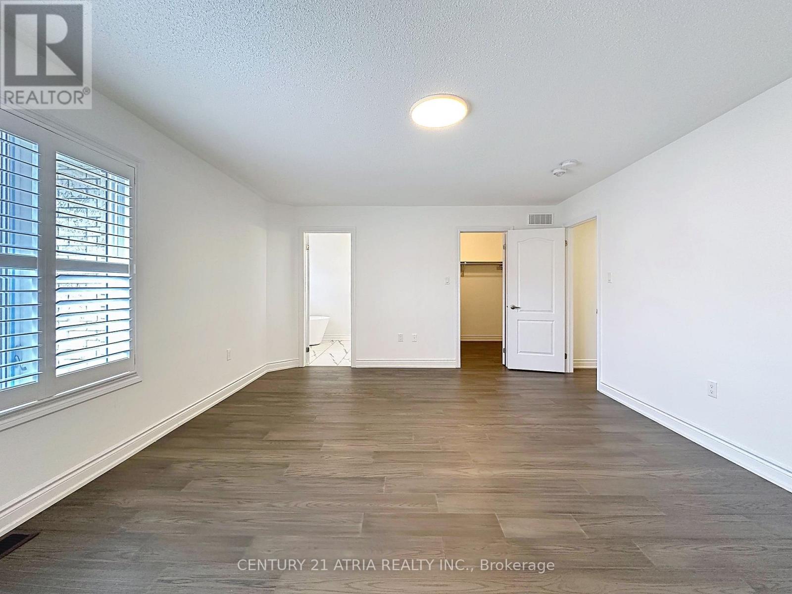 14 Heritage Street, Bradford West Gwillimbury, Ontario  L3Z 0X5 - Photo 18 - N12906172