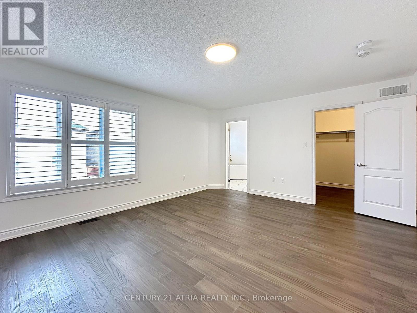 14 Heritage Street, Bradford West Gwillimbury, Ontario  L3Z 0X5 - Photo 25 - N12906172