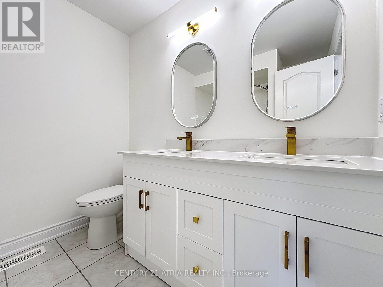 14 Heritage Street, Bradford West Gwillimbury, Ontario  L3Z 0X5 - Photo 34 - N12906172