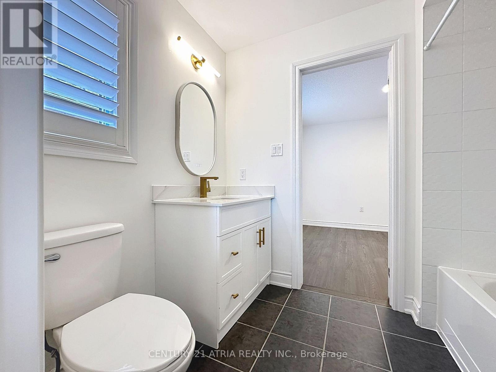 14 Heritage Street, Bradford West Gwillimbury, Ontario  L3Z 0X5 - Photo 40 - N12906172