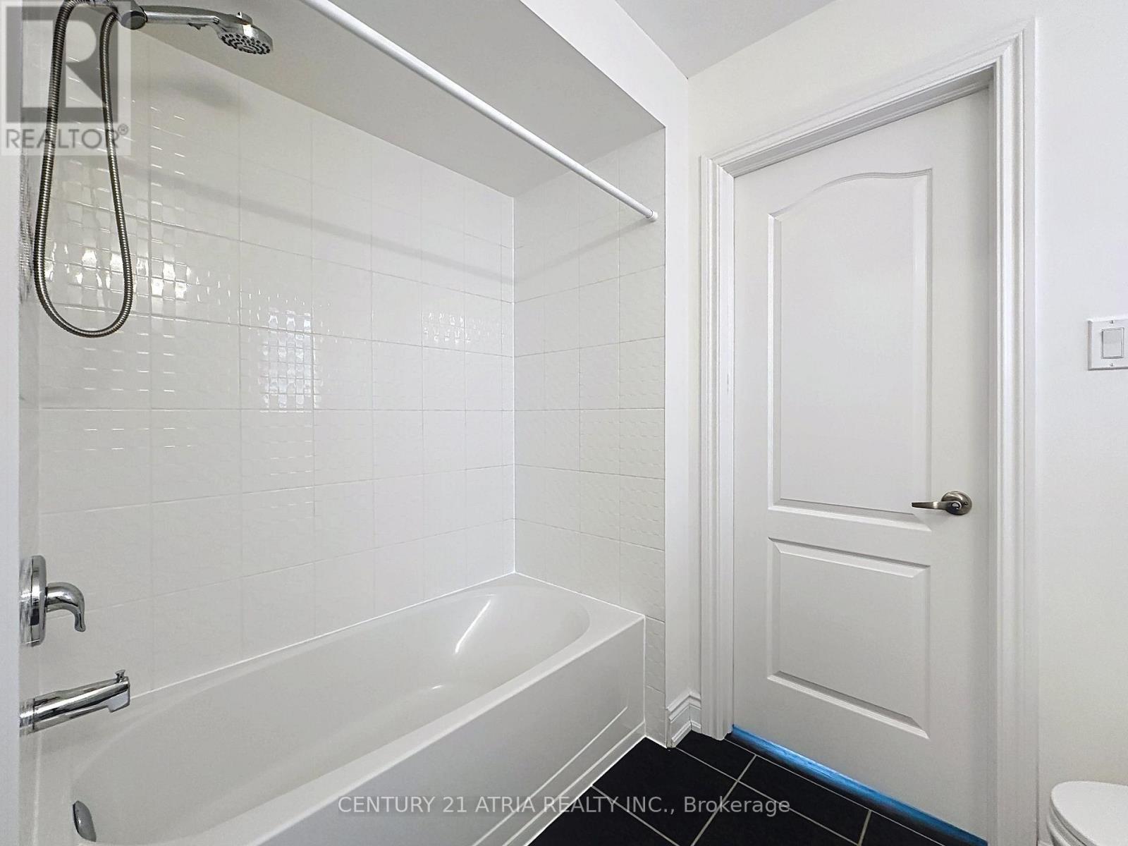 14 Heritage Street, Bradford West Gwillimbury, Ontario  L3Z 0X5 - Photo 42 - N12906172