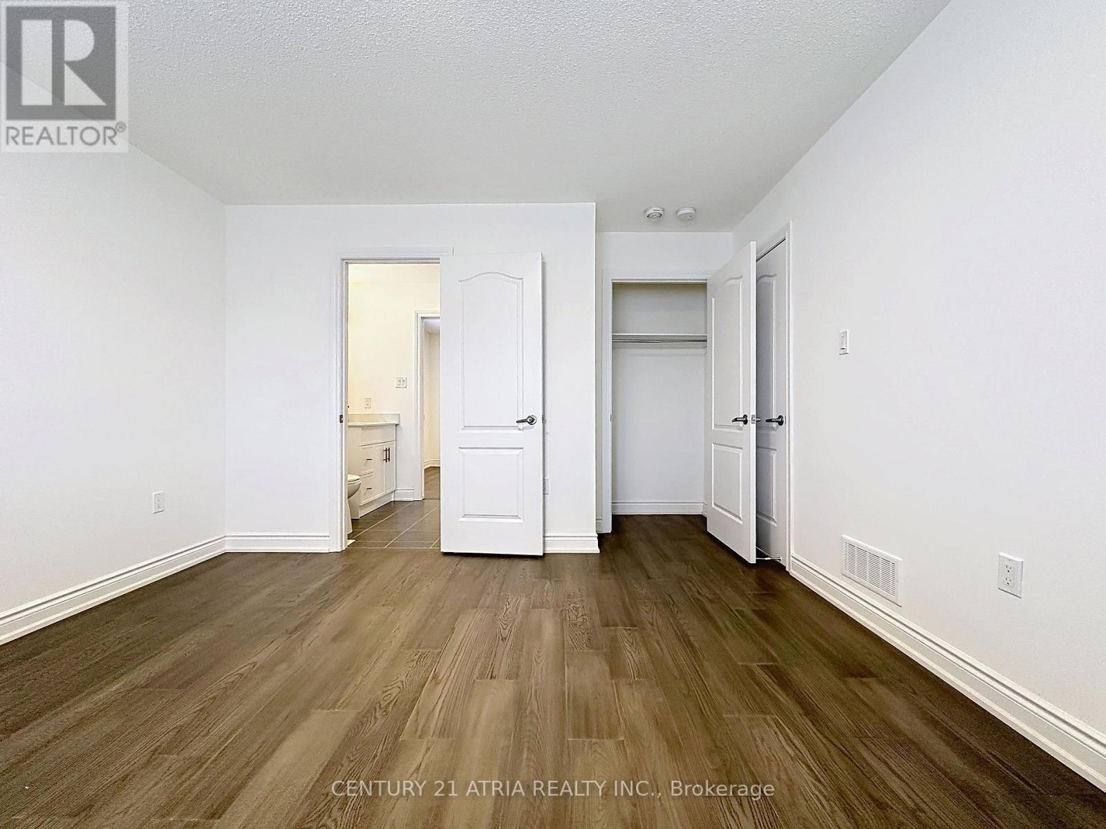 14 Heritage Street, Bradford West Gwillimbury, Ontario  L3Z 0X5 - Photo 44 - N12906172