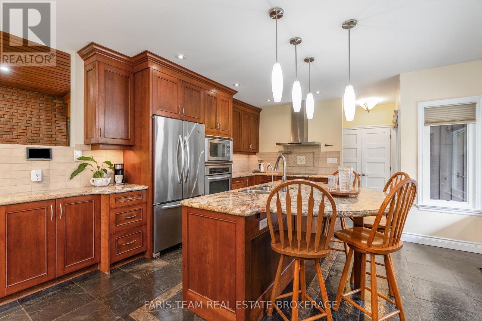 5565 5th Line, New Tecumseth, Ontario  L0G 1W0 - Photo 7 - N12906182