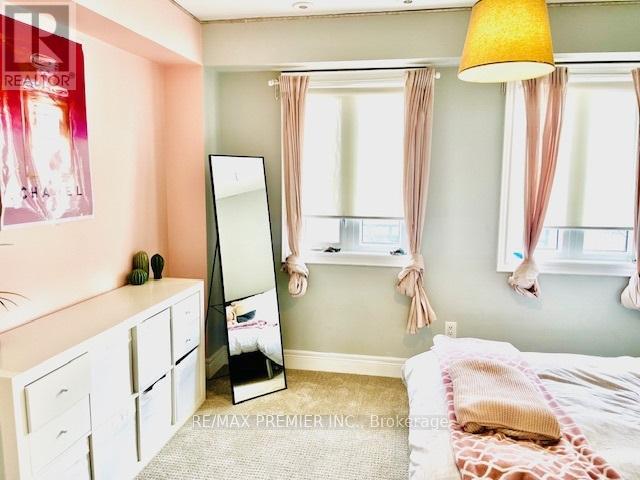 835a Oxford Street, Toronto, Ontario  M8Z 0B3 - Photo 21 - W12906118