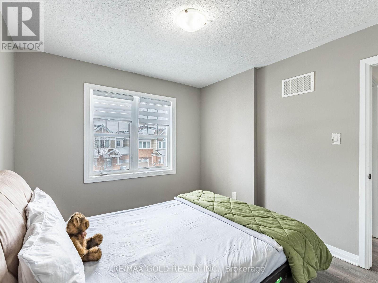 19 Lothbury Drive, Brampton, Ontario  L7A 4G7 - Photo 29 - W12906160