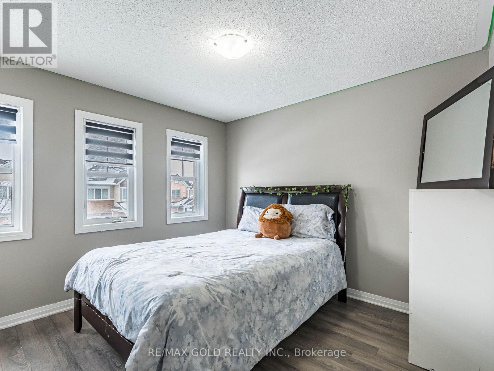 19 Lothbury Drive, Brampton, Ontario  L7A 4G7 - Photo 30 - W12906160