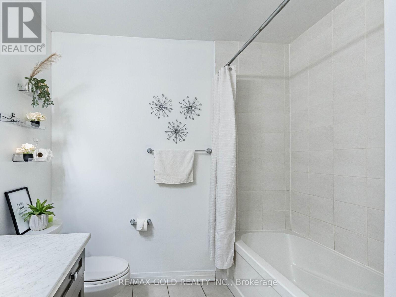 19 Lothbury Drive, Brampton, Ontario  L7A 4G7 - Photo 31 - W12906160