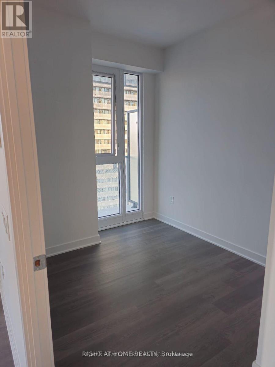 3903 - 3900 Confederation Parkway, Mississauga, Ontario  L5B 0M3 - Photo 12 - W12906168